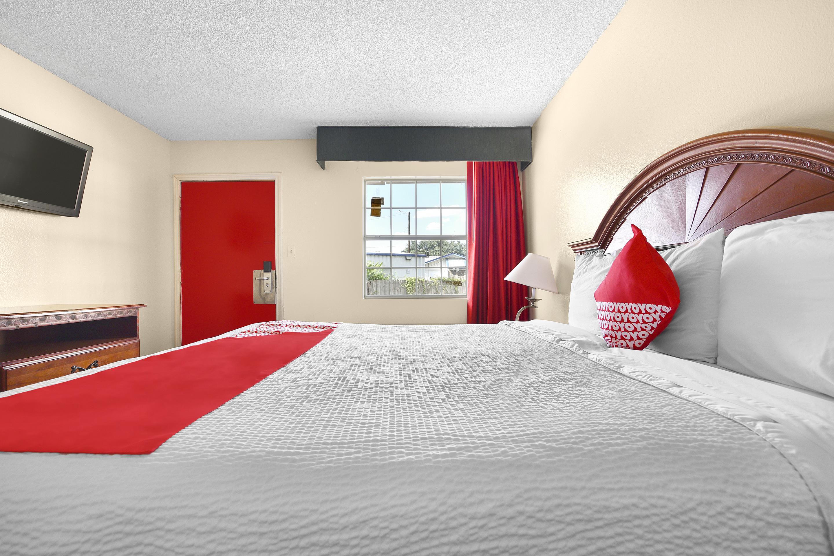 Oyo Hotel San Antonio Lackland Near Seaworld Buitenkant foto