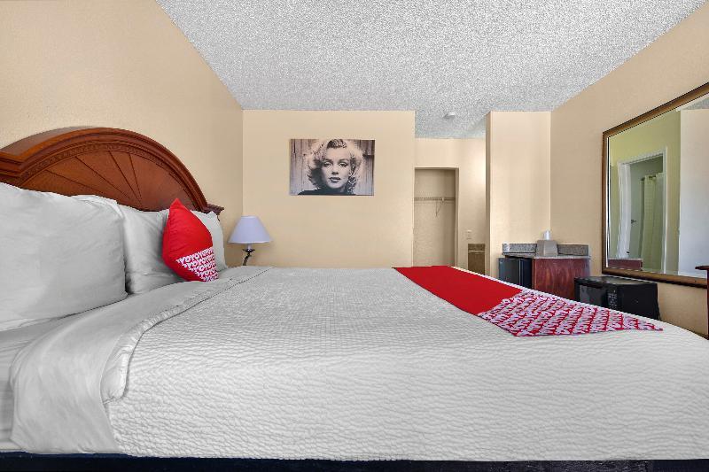 Oyo Hotel San Antonio Lackland Near Seaworld Buitenkant foto