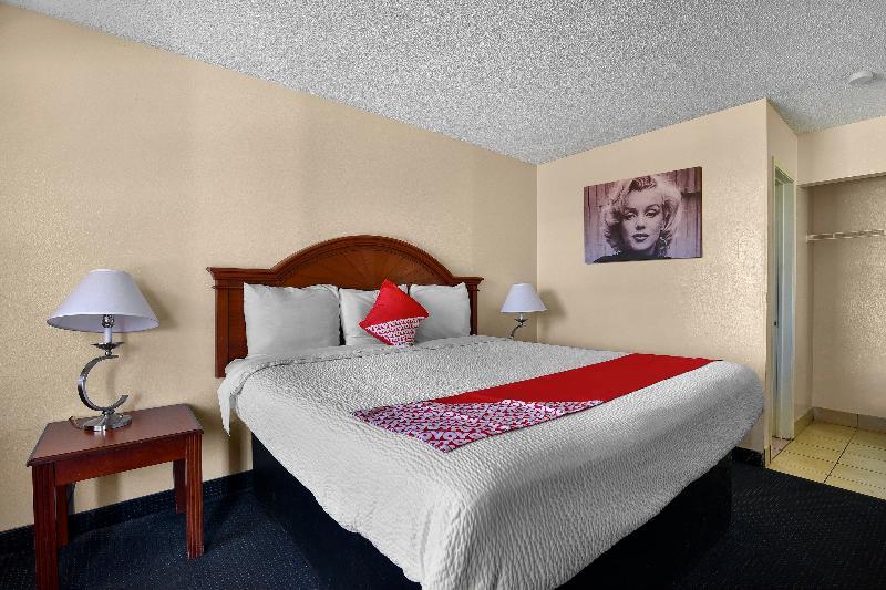 Oyo Hotel San Antonio Lackland Near Seaworld Buitenkant foto